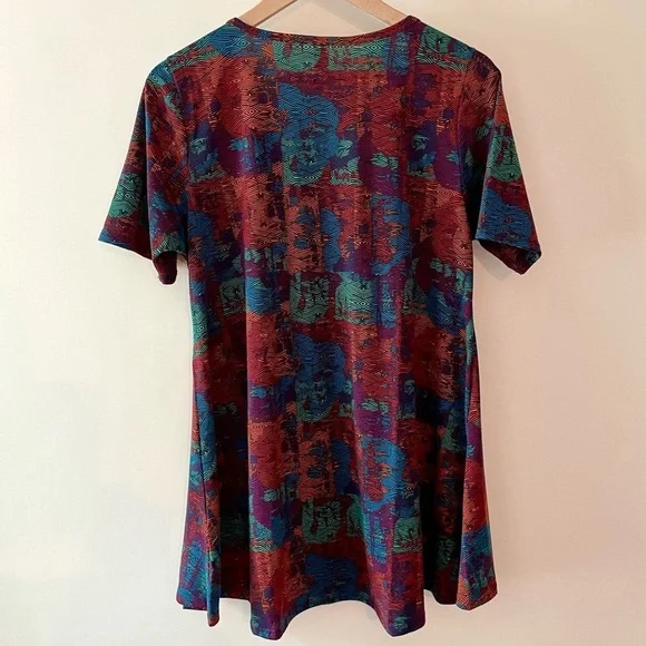 LuLaRoe Perfect T Multicolor Short Sleeve Scoop Neck Top Size L - Picture 7 of 13